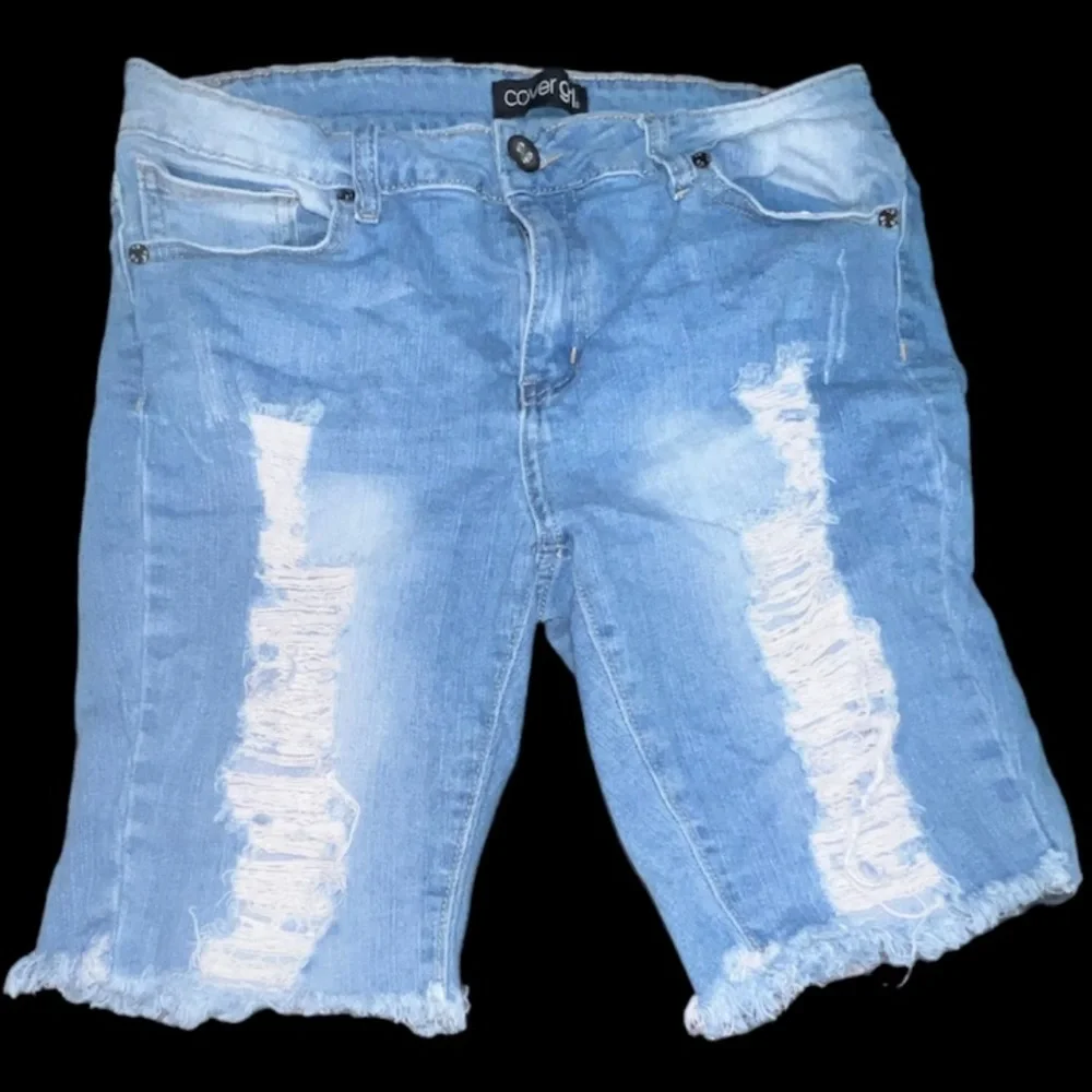 Cover Girl Distressed Denim Bermuda Jean Shorts High Waist Stretch Sz 11/12 EUC